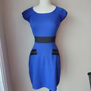 Blue stretchy dress 👗